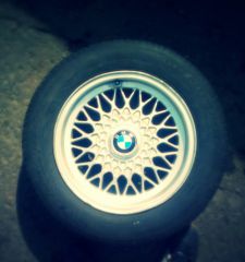 97R WtUbG5o