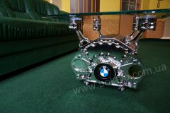 Стол V12 Luxury